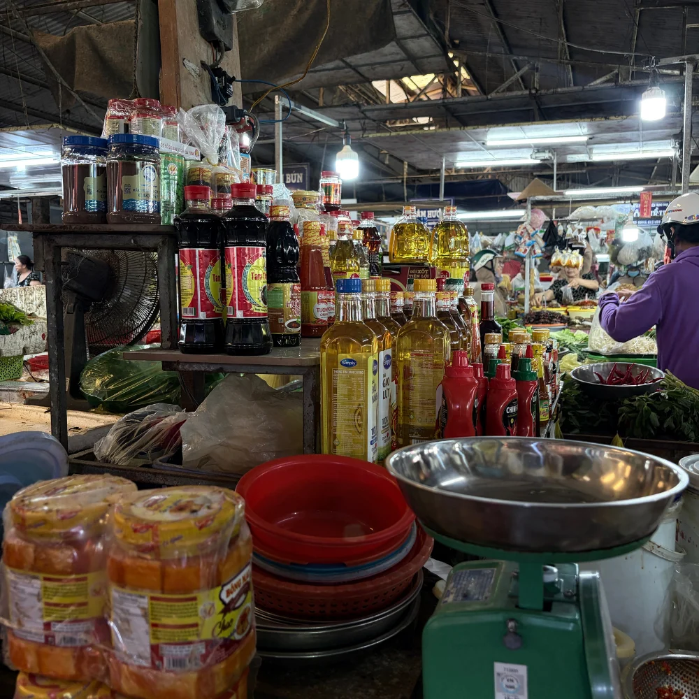 Tap-hoa-Tuyet_362.3.webp